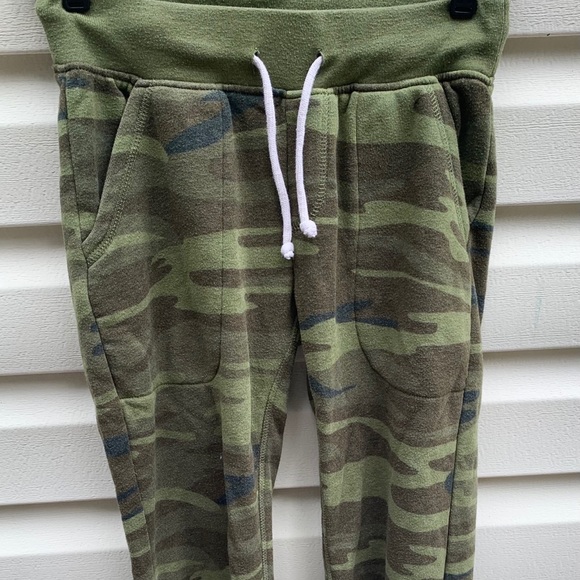 Camo sweatpants - Picture 3 of 3